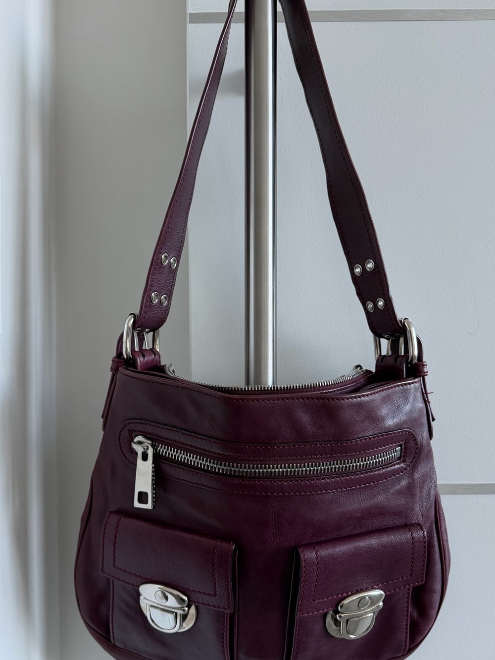 Marc Jacob’s Women’s Leather Shoulder Bag in Deep Plum